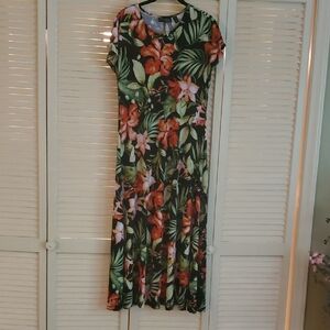 Floral Green Maxi Dress